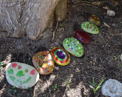 Hello There, Mr Caterpillar! Goobie Has Fun with Pebble Art