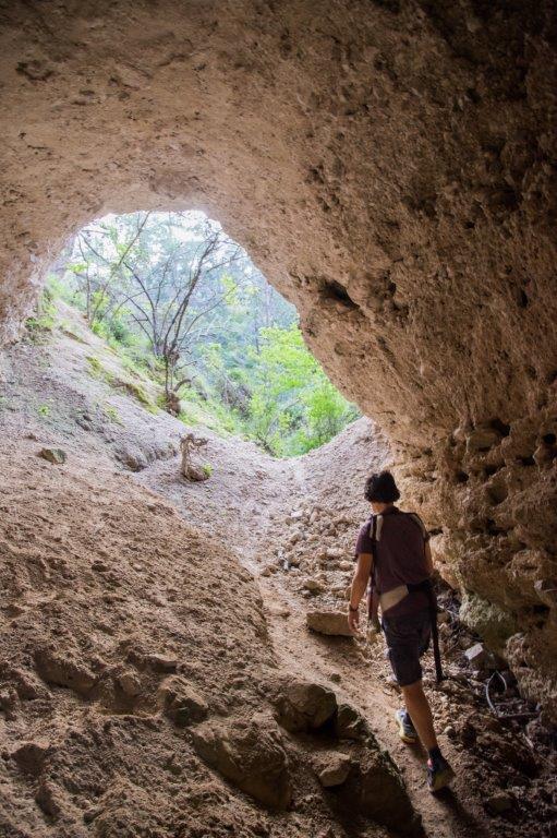 Küçük Erenköy tunnel walking trail